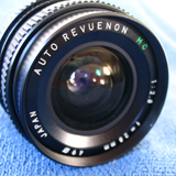Revuenon 28mm F2.8 – 旧西ドイツの広角レンズ。製造国不明、富岡光学 